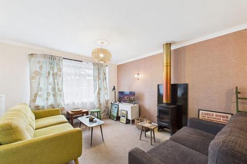 undefined, Yokecliffe Crescent, Matlock DE4