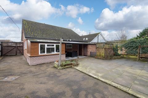 3 bedroom detached bungalow for sale, TATTERSHALL ROAD, BOSTON, LINCOLNSHIRE, PE21