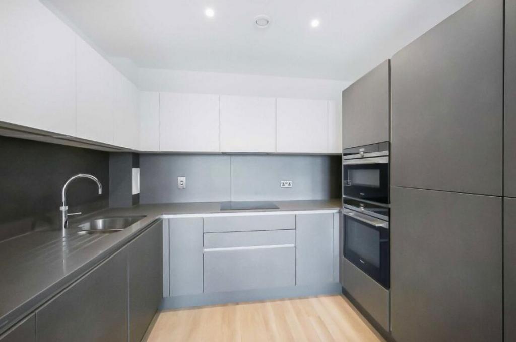 Picture No. 04