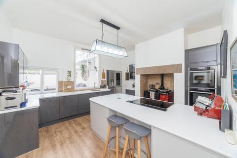 undefined, Coldwell Street, Matlock DE4
