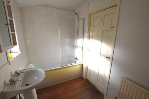 3 bedroom terraced house for sale, Frinton Road, East Ham, E6 3HF