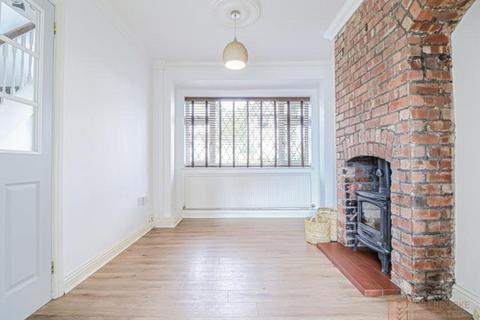 undefined, Hilton Crescent, Worsley, M28