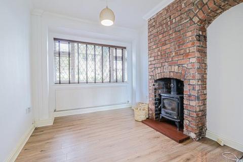 undefined, Hilton Crescent, Worsley, M28