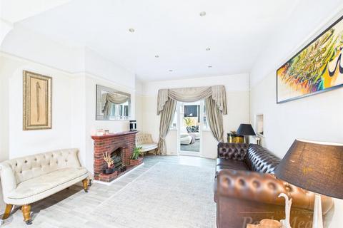 undefined, Crossways, South Croydon