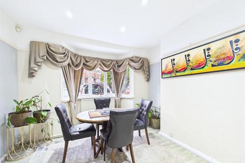 undefined, Crossways, South Croydon