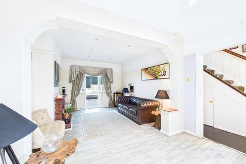 undefined, Crossways, South Croydon