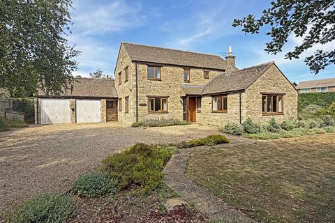 4 bedroom detached house for sale, Foundry Road, Ryhall, Stamford