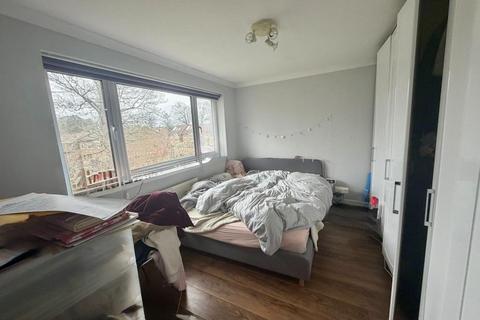 undefined, Firlands,  Harmans Water,  RG12