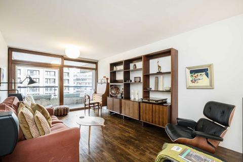 2 bedroom flat for sale, Barbican, London EC2Y