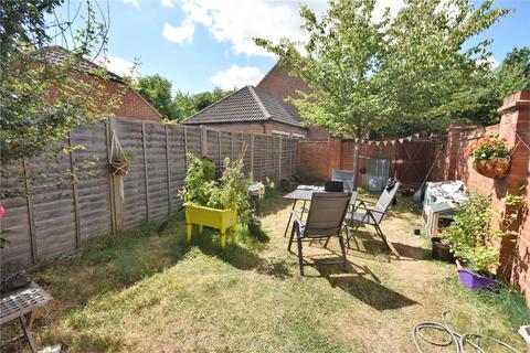 3 bedroom terraced house to rent, Prestwold Way, Aylesbury HP19
