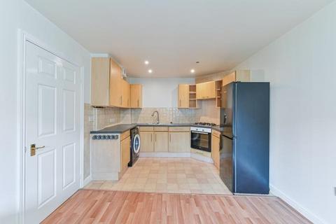 undefined, Chestnut Grove, London, SE20