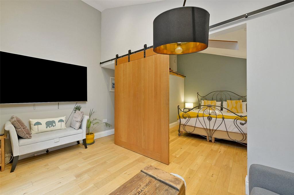 Snug/Bedroom Two