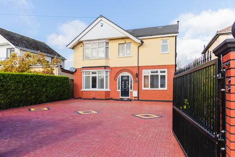 4 bedroom detached house for sale, Oxford Road, Swindon SN3
