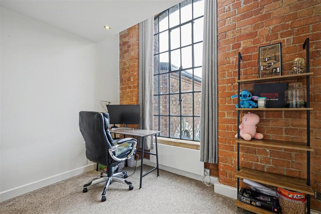 Bedroom 2 1.jpeg