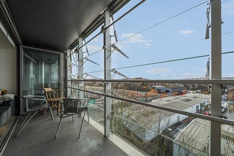 2 bedroom flat for sale, Consort Road, Peckham, London, SE15