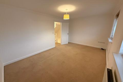 3 bedroom terraced house to rent, New Charlton Way, Bristol, Gloucestershire, BS10