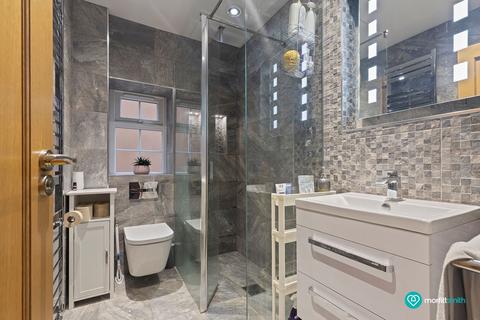 4 bedroom detached house for sale, Broadoaks Close, Dinnington, Sheffield, S25 2XZ