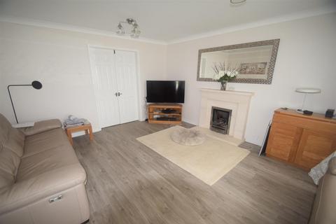 undefined, Gilbert Close, Newport