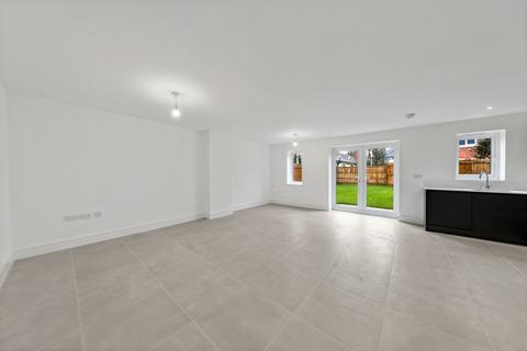 undefined, Halis Court, Liverpool L24