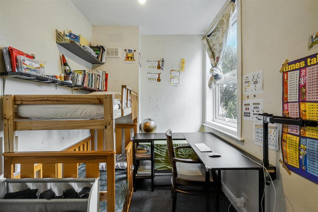 Bedroom 2 2.jpeg