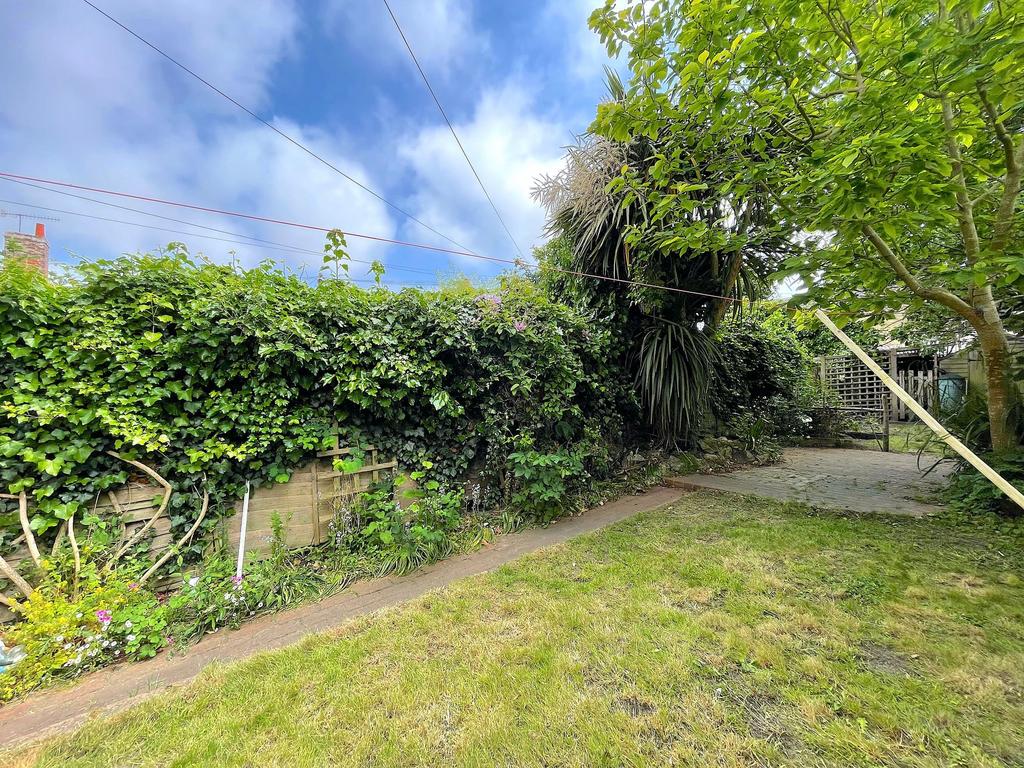 Garden (5)