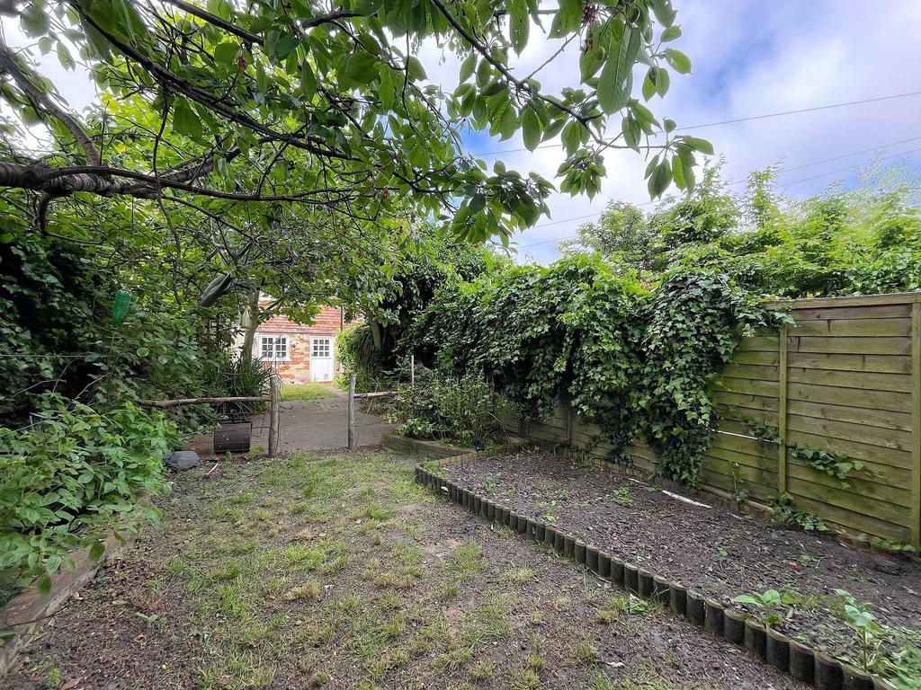 Garden (11)