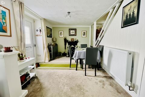 3 bedroom end of terrace house for sale, Vyvyan Street, Camborne, TR14