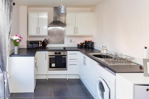 undefined, Coulsdon Road, Caterham