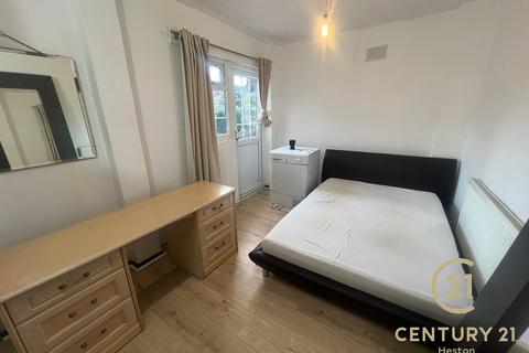 undefined, The Glen, SOUTHALL UB2