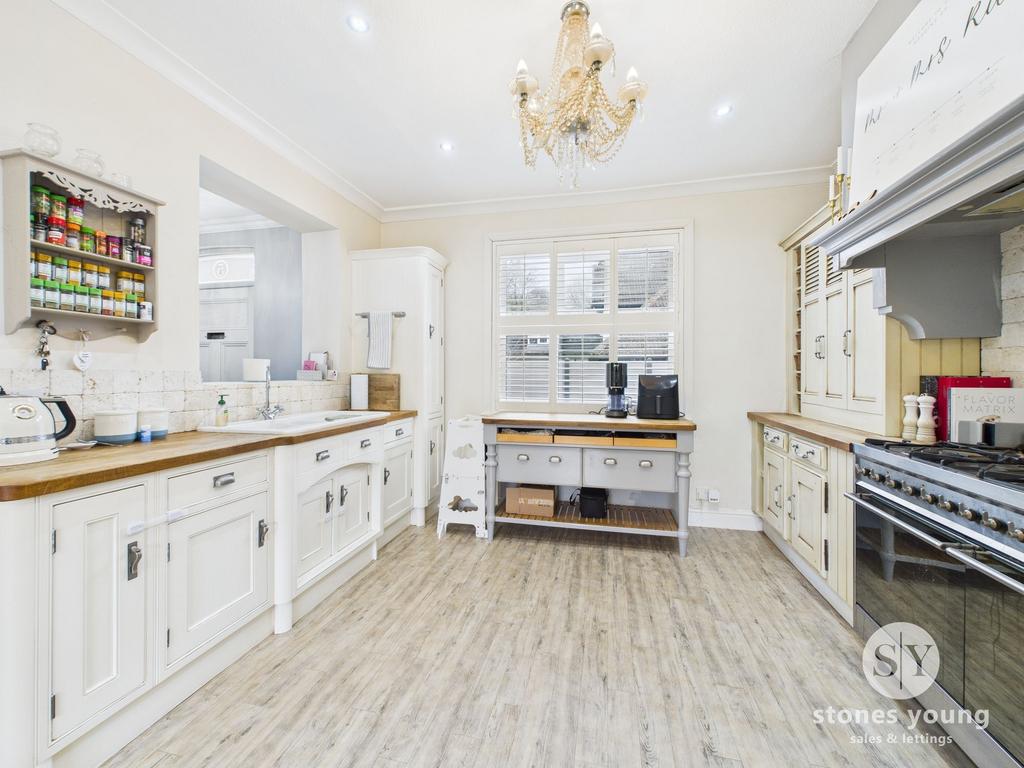 Kitchen / Diner