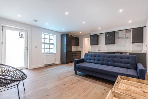undefined, Elm Grove, Wimbledon, London, SW19