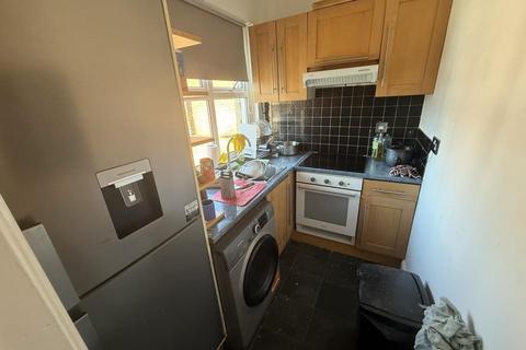 undefined, Carnarvon Road,  Reading,  RG1