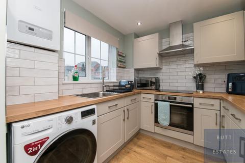 undefined, Exeter EX4