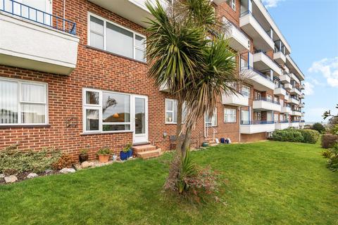3 bedroom flat for sale, Cliff Road, Eastbourne