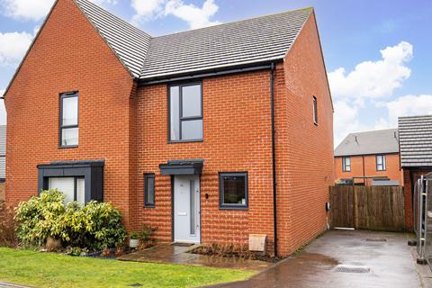undefined, Stanford Brook Way, Crawley RH11