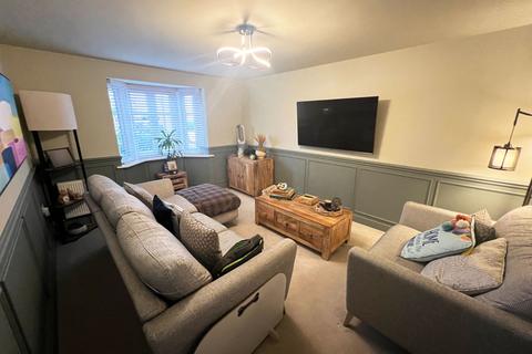 3 bedroom detached house for sale, Irvine Crescent, Lubbesthorpe, Leicester, Leicestershire, LE19 4BT