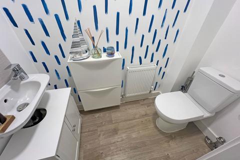 3 bedroom detached house for sale, Irvine Crescent, Lubbesthorpe, Leicester, Leicestershire, LE19 4BT
