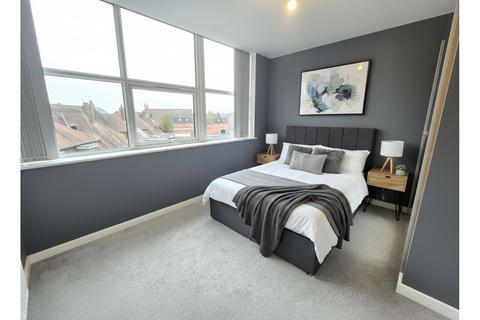 2 bedroom flat to rent, Stratford Road, Solihull, B90