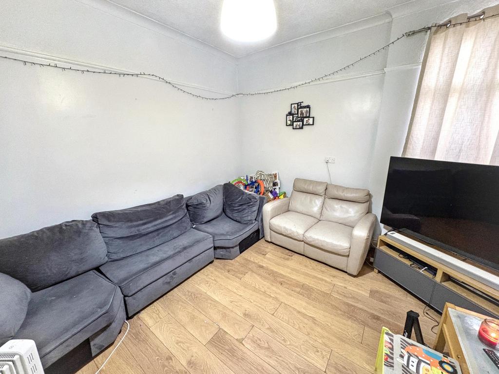 7 Eldon Street