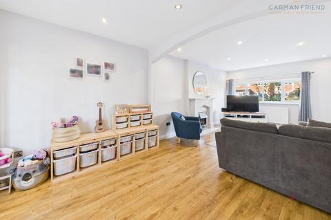 undefined, Alyn Road, Mickle Trafford, CH2