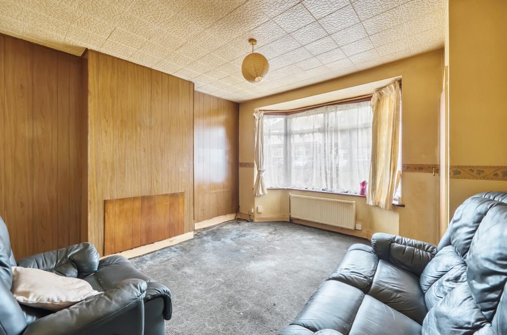Living room ewemove cheam dean
