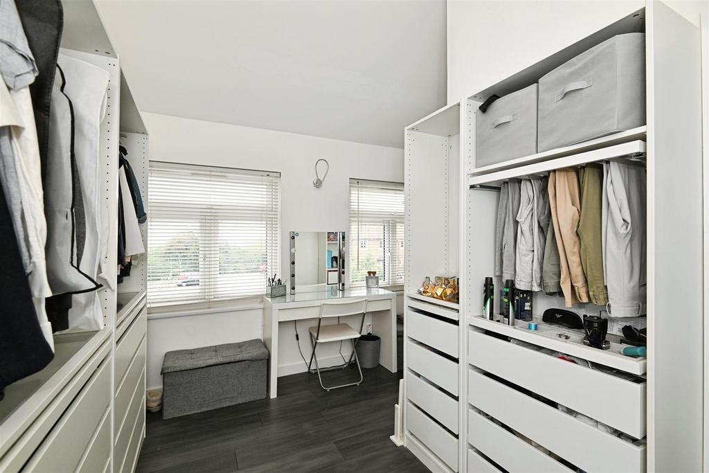 Walk in Wardrobe