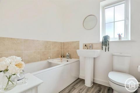 undefined, Hop Garden Crescent, Sittingbourne ME9