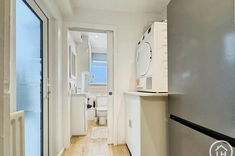 2 bedroom terraced house for sale, Station Road, Gillingham ME8