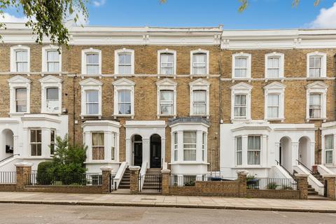 2 bedroom flat to rent, Burlington Gardens, London W3