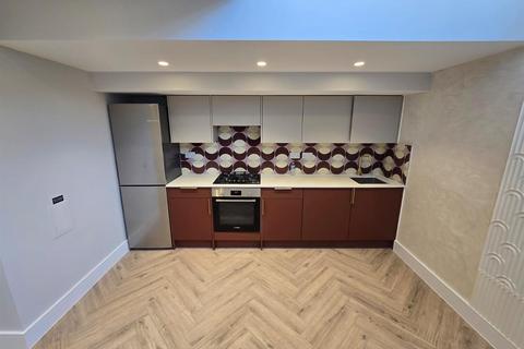 undefined, Sunderland Road, London