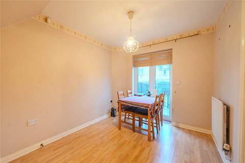3 bedroom semi-detached house for sale, Tavistock Way, Leeds, West Yorkshire