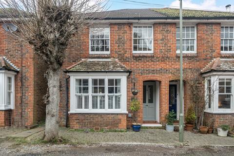 undefined, Northfield, Godalming GU8