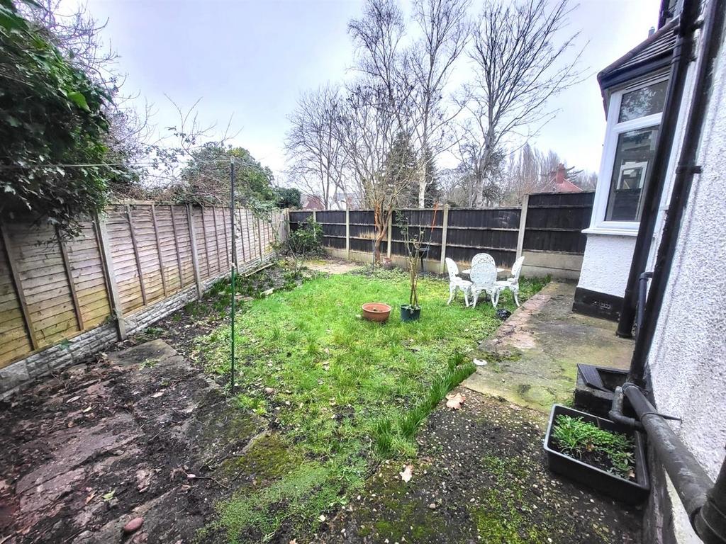 Rear Garden Pic 2