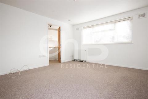 undefined, Victoria Mews, Warwick